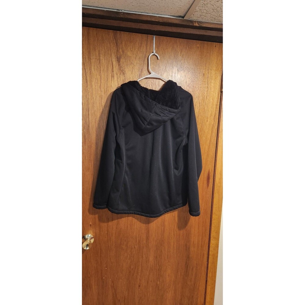 Zip up spyder coat